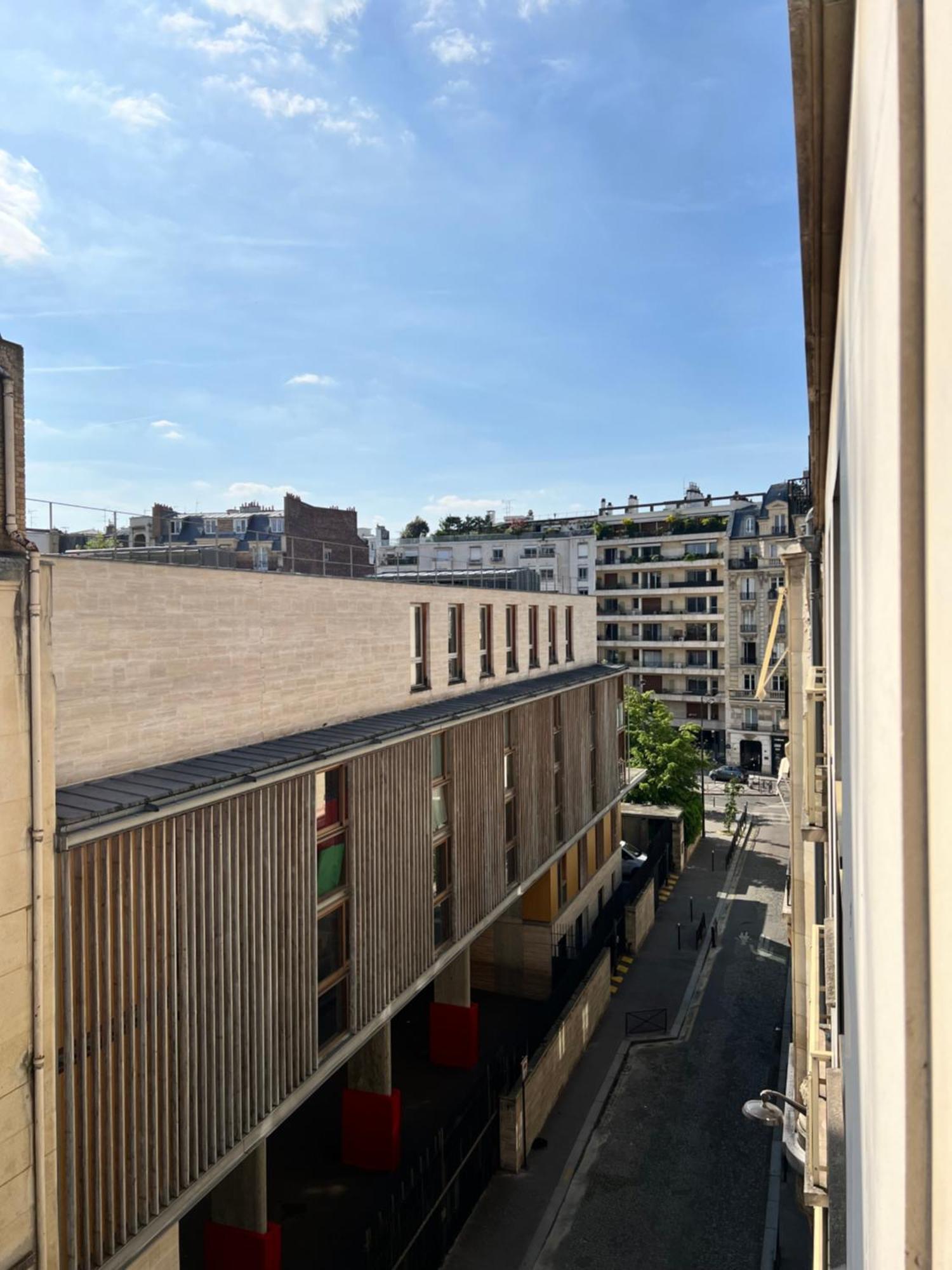 Your Parisian Hideaway - Entire Apartment Eksteriør billede